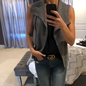 New York and Co grey vest sz XS